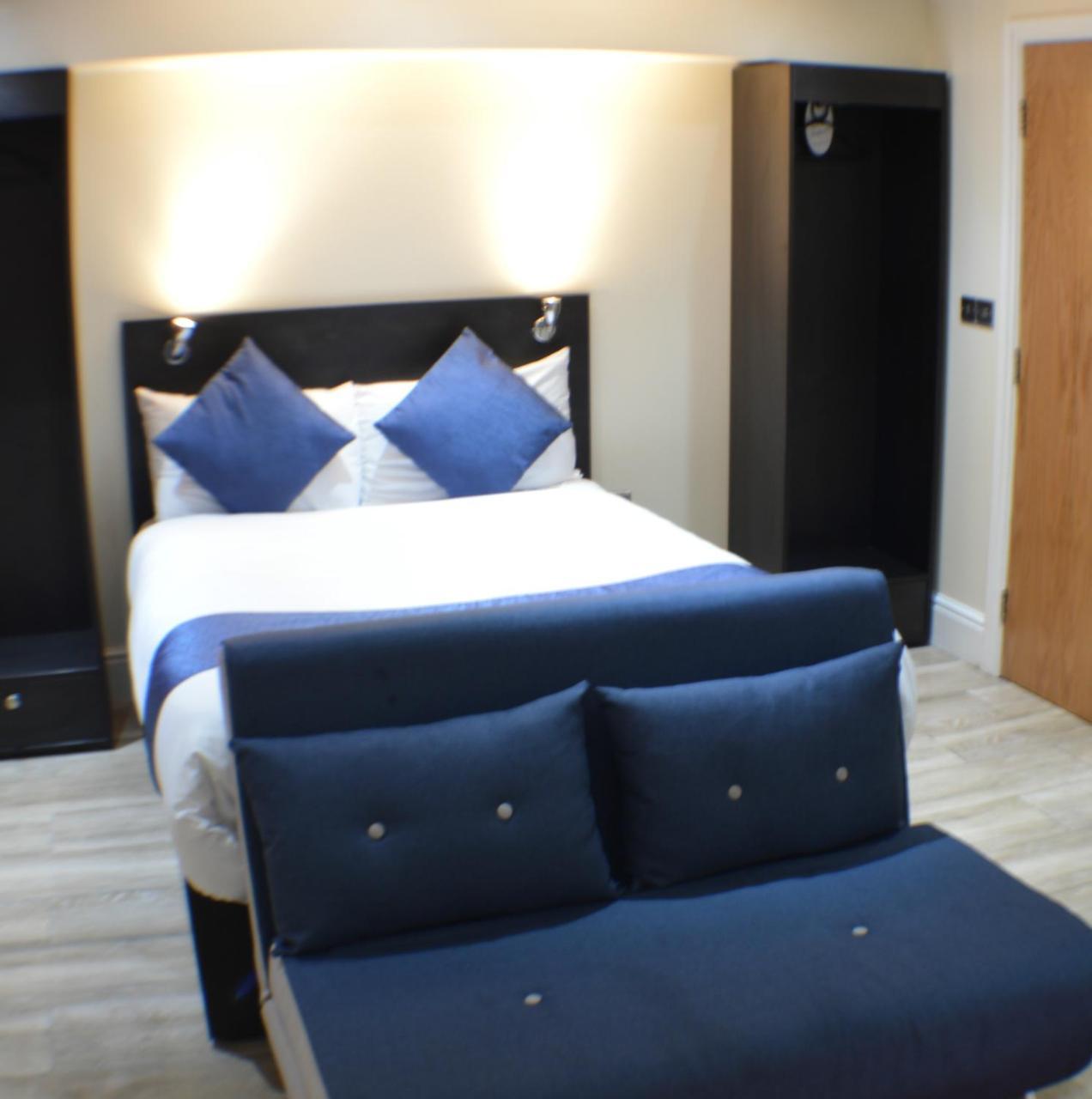 Ville Hotel Манчестер Экстерьер фото