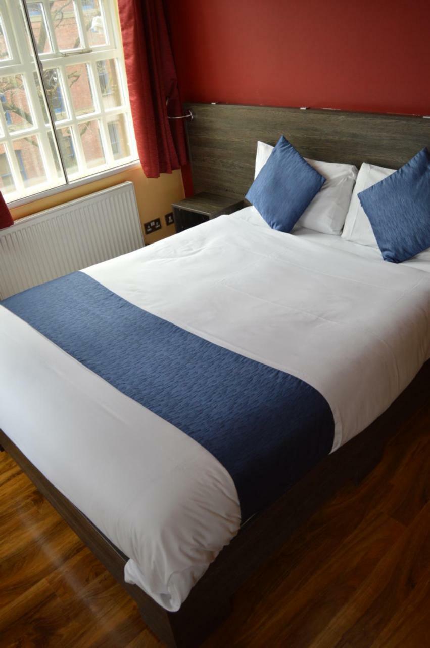 Ville Hotel Манчестер Экстерьер фото