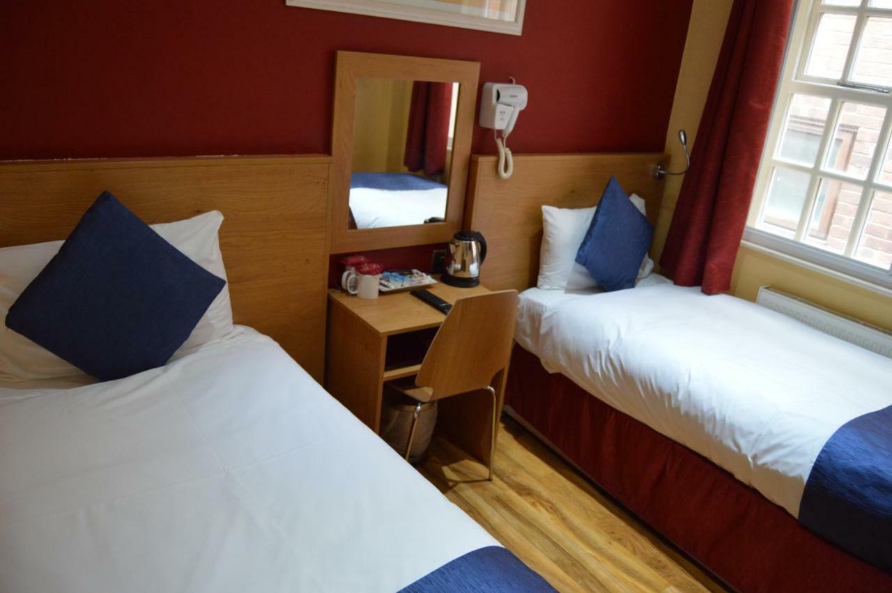 Ville Hotel Манчестер Экстерьер фото